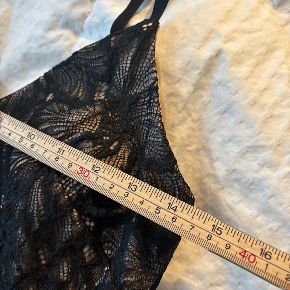 Guess Black and Tan Floral Lace Midi Dress Medium - Picture 8 of 10